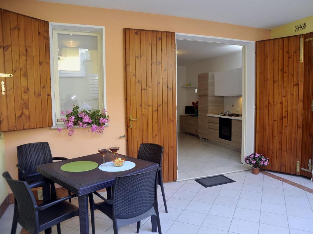 Residence Mediterraneo Lido delle Nazioni Pokoj fotografie